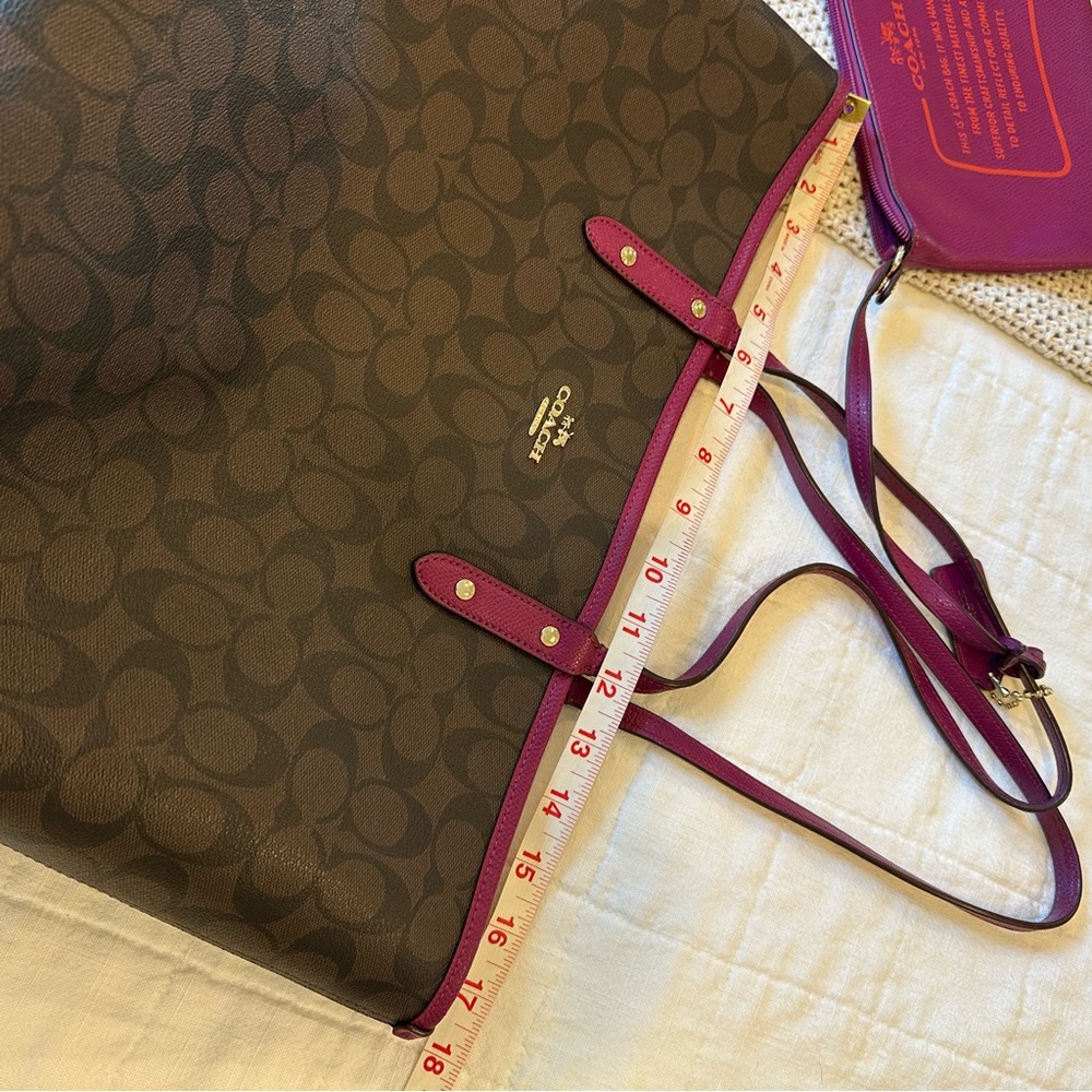 Coach Reversible City Tote In Signature Canvas  Dark Brown and Magenta - Picture 13 of 16